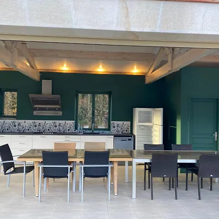 D'hotes Dans Maison De Caractere Bed & Breakfast